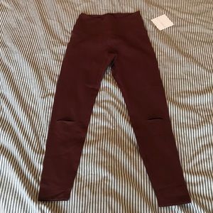 Beyond yoga rip knee leggings